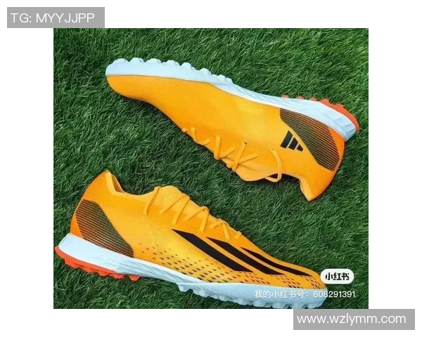 最贴脚设计的足球鞋让你与球场完美融合，感受每一步的精准操控与舒适体验